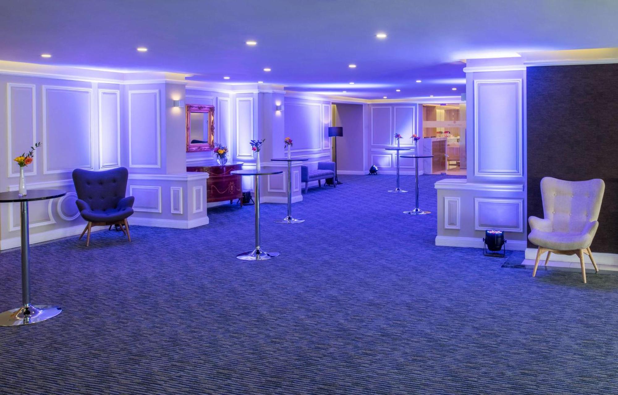 Nh Collection Plaza Santiago Hotell Eksteriør bilde The Blue Room at the National Liberal Club