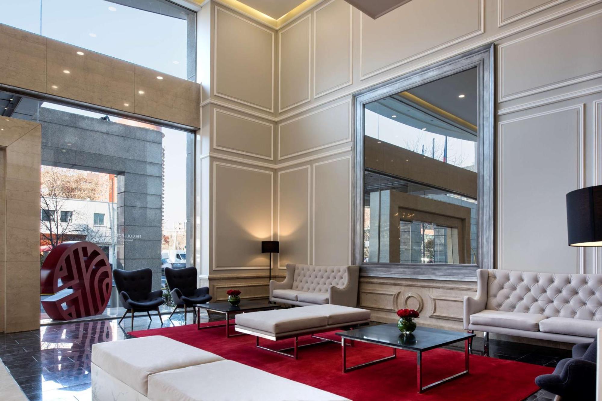 Nh Collection Plaza Santiago Hotell Eksteriør bilde Lobby